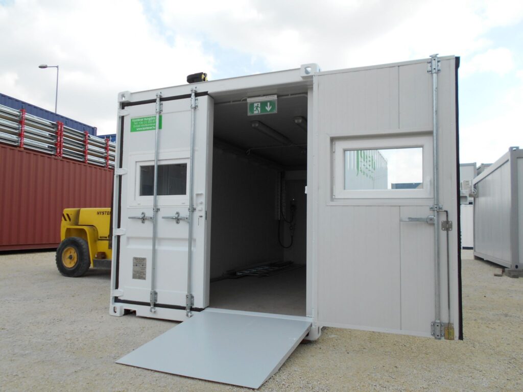 Egyedi szerver- és hűtőkonténer megoldás kivitelezés